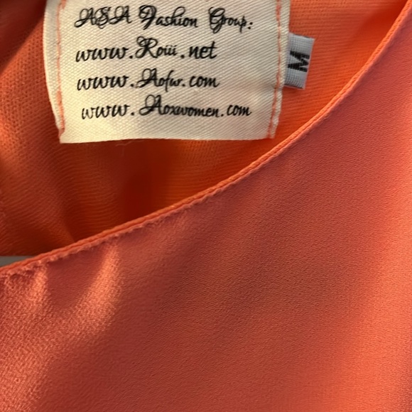 Coral Dress with cold shoulders with white trim, size medium. - Picture 3 of 6